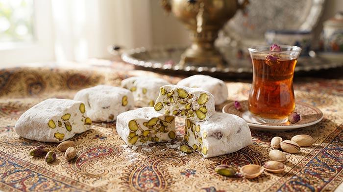 عکس گز پسته‌ای اصفهانی