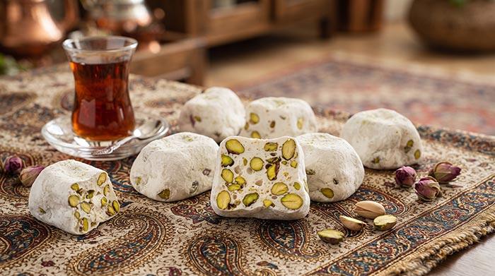 عکس گز پسته‌ای اصفهانی